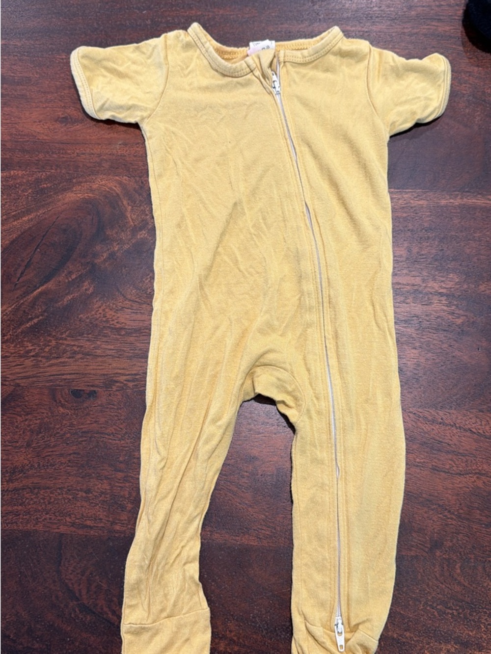 Short-Sleeve Zipper Footed One-Piece - Yellow